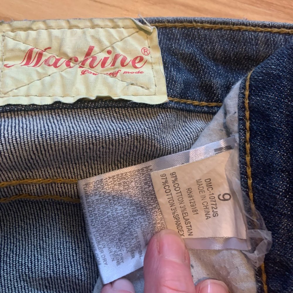 Machine Destroyed Capris - Picture 3 of 4